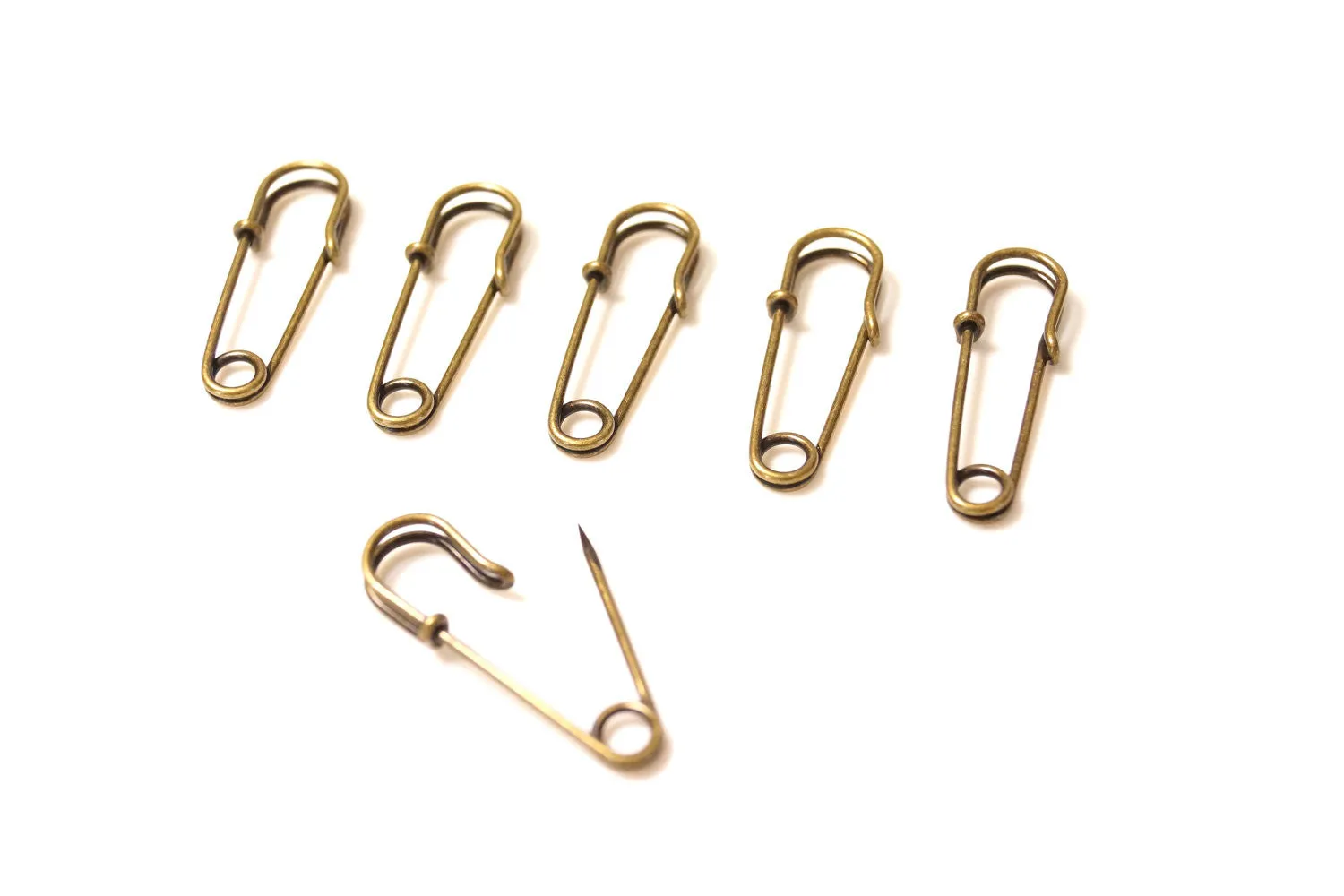 Metal Laundry Pin Style Pins in Antique Brass Finish (Set of 6)