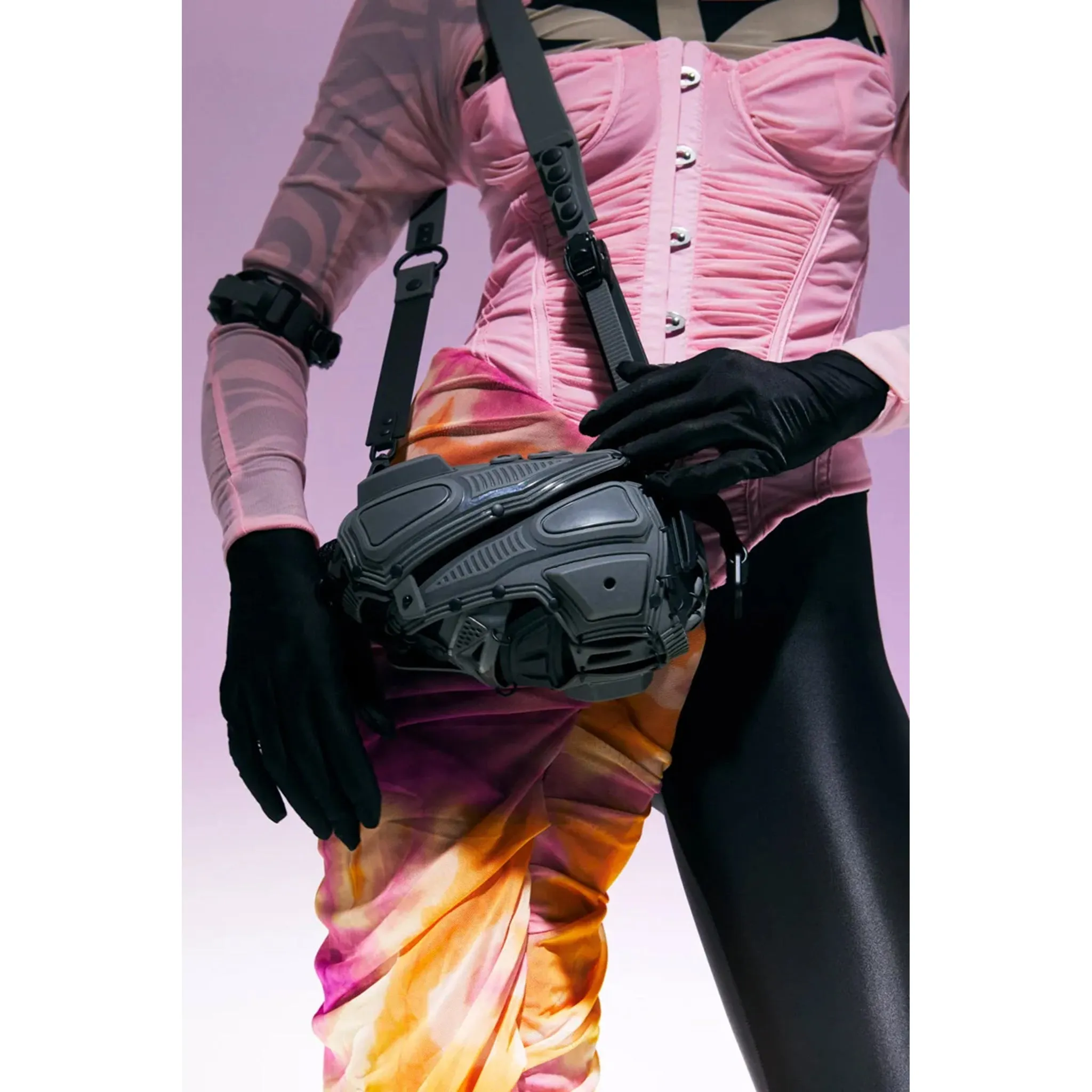 Object I02_CLUTCH/CROSS BODY BAG / CONCRETE-BLACK MATT