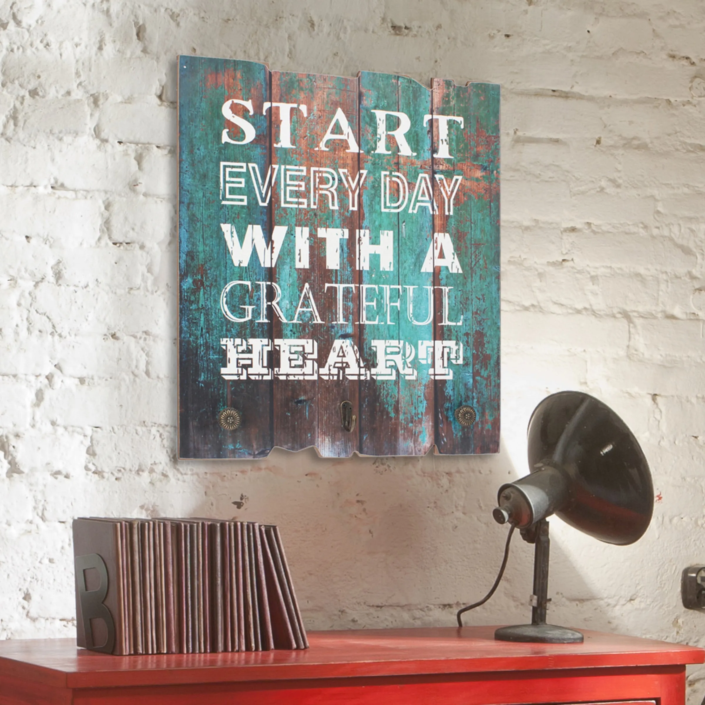 "Grateful Heart" Wood Wall Art with Hooks