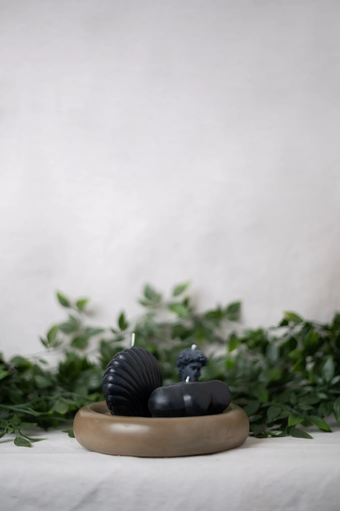 "La Dona" Concrete Decor Collection