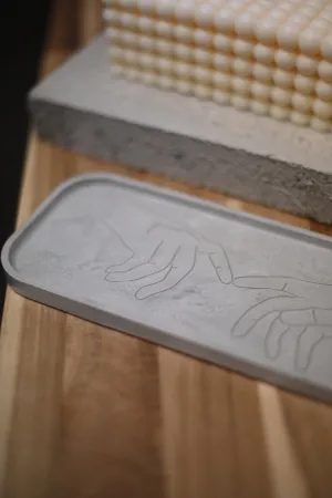 "Louvre Plate"  Concrete Decor Collection