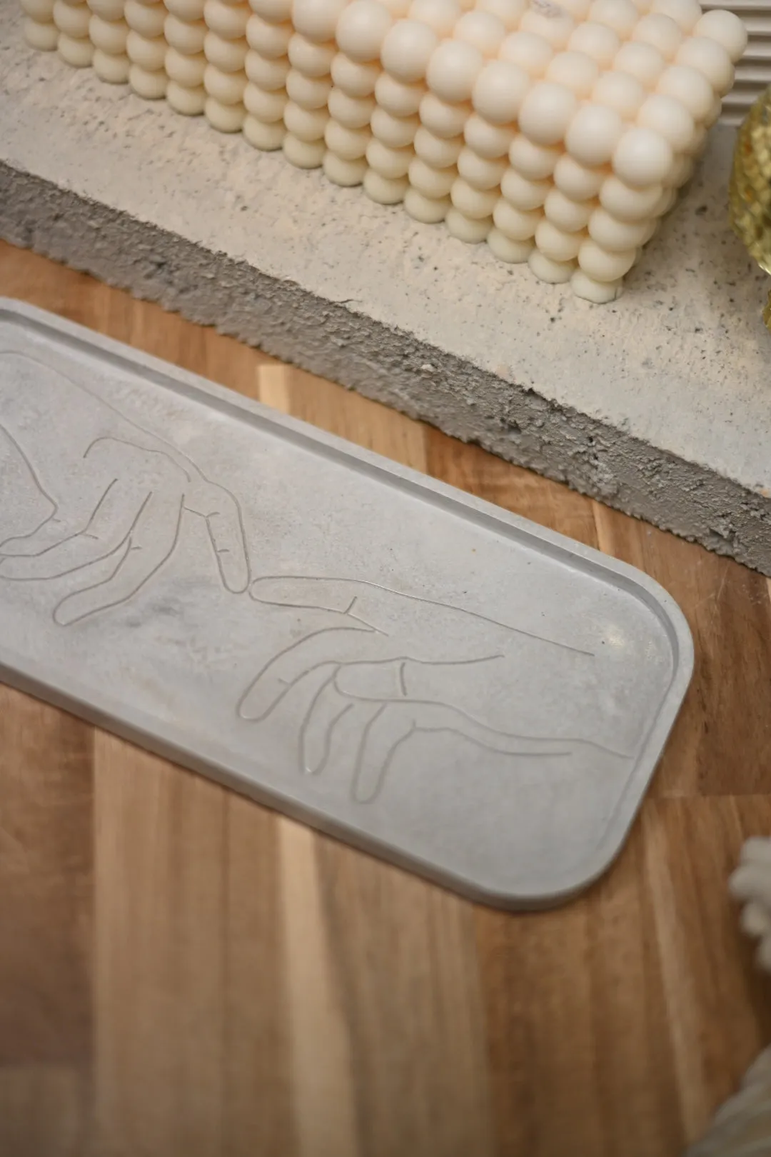 "Louvre Plate"  Concrete Decor Collection