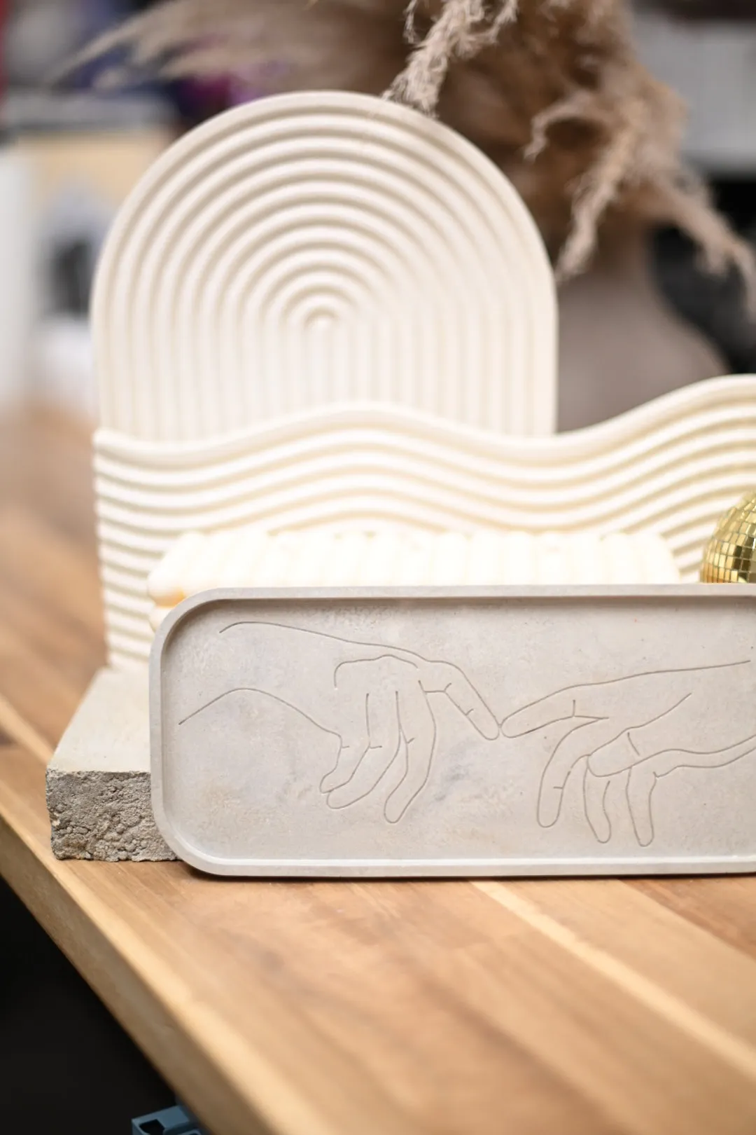 "Louvre Plate"  Concrete Decor Collection