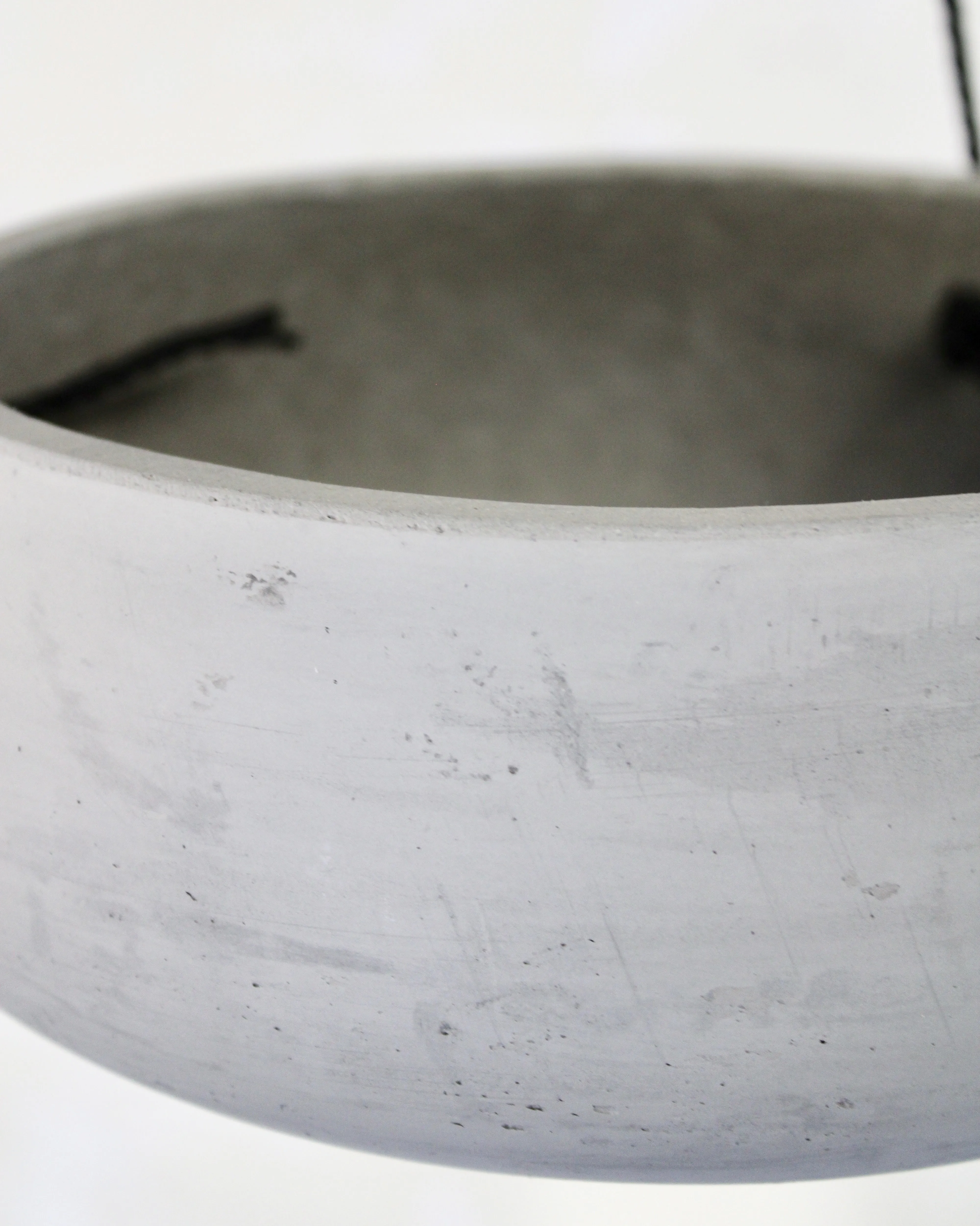 Ro-Cement Hanging Pot