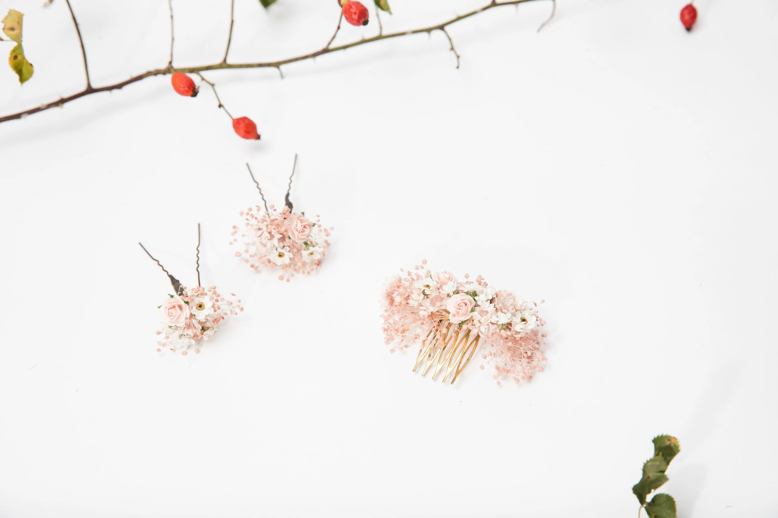 Romantic dried flower comb and pins