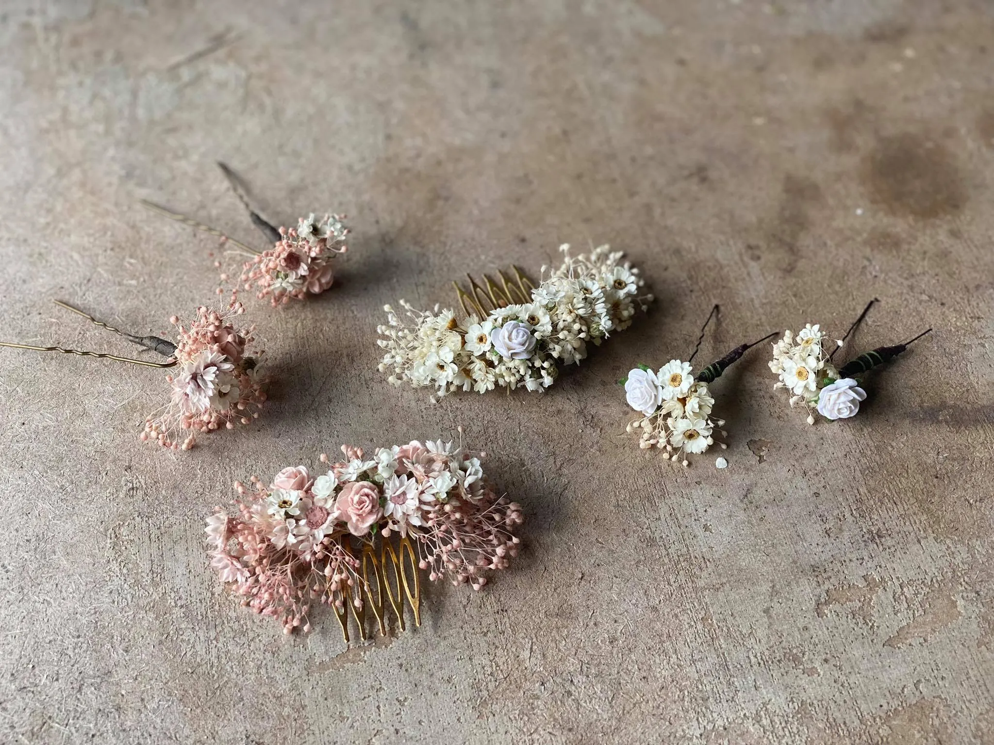 Romantic dried flower comb and pins