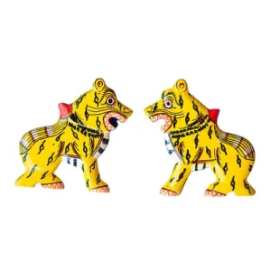 SABHYASHA Handpainted Fridge Magnet: Pattachitra Tiger | Decorative Magnet for Refrigerator | Almirah | Washing Machine