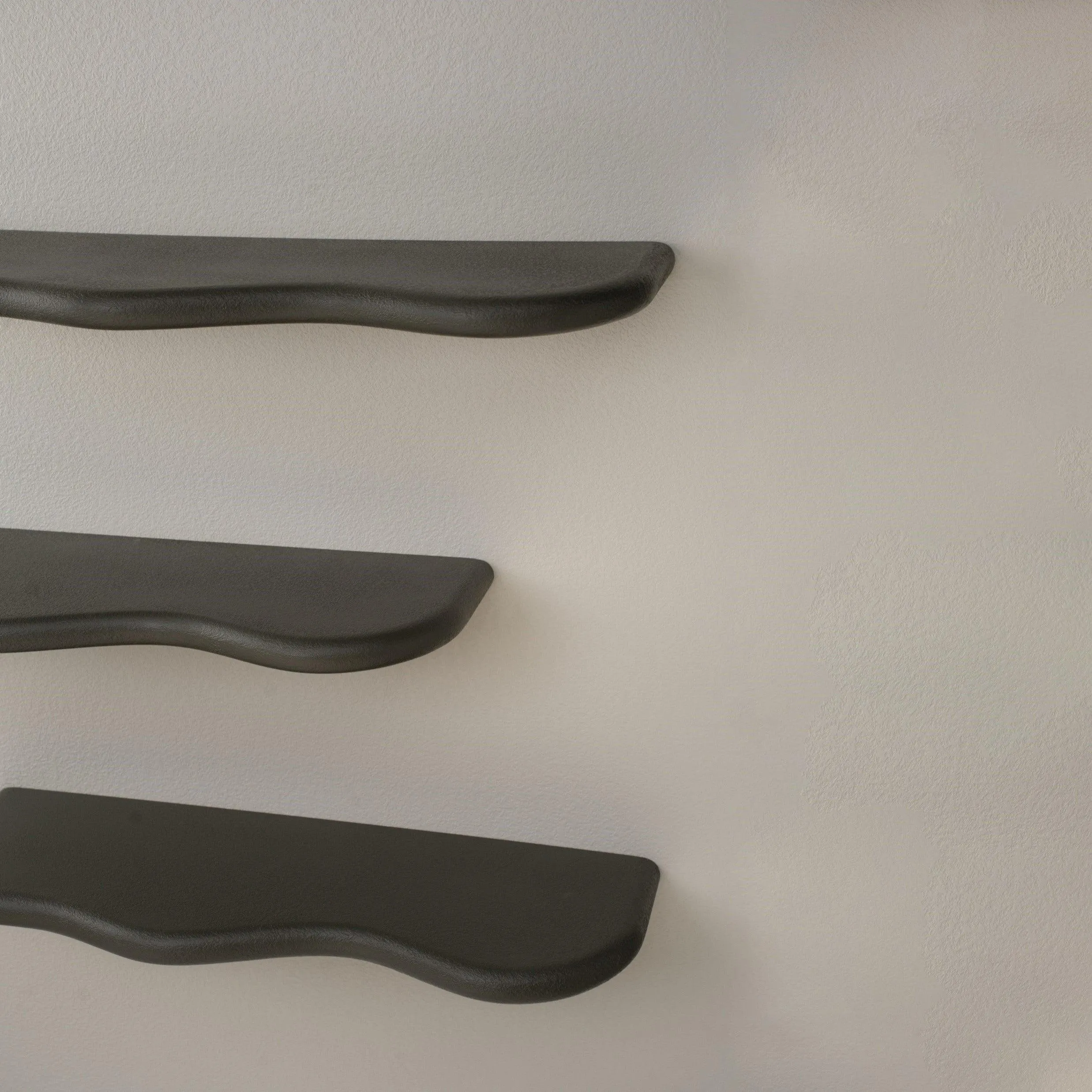 Set of Curvy Shelves - Black