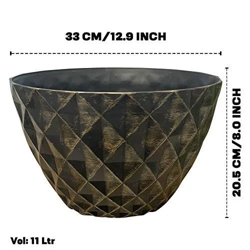 SG Traders™  Diamond Cut Planters