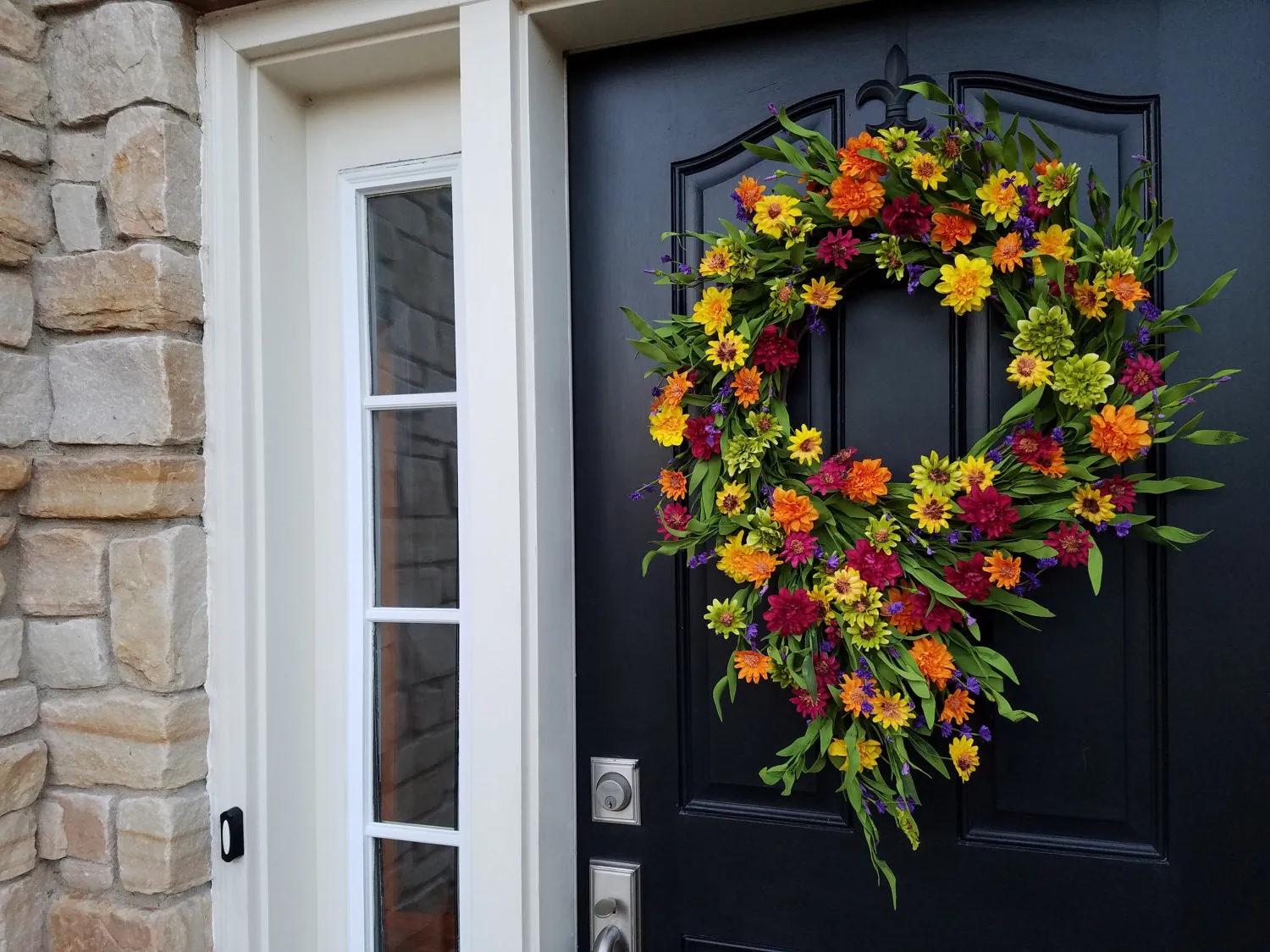 Summer Sunset Cascading Daisy Wreath
