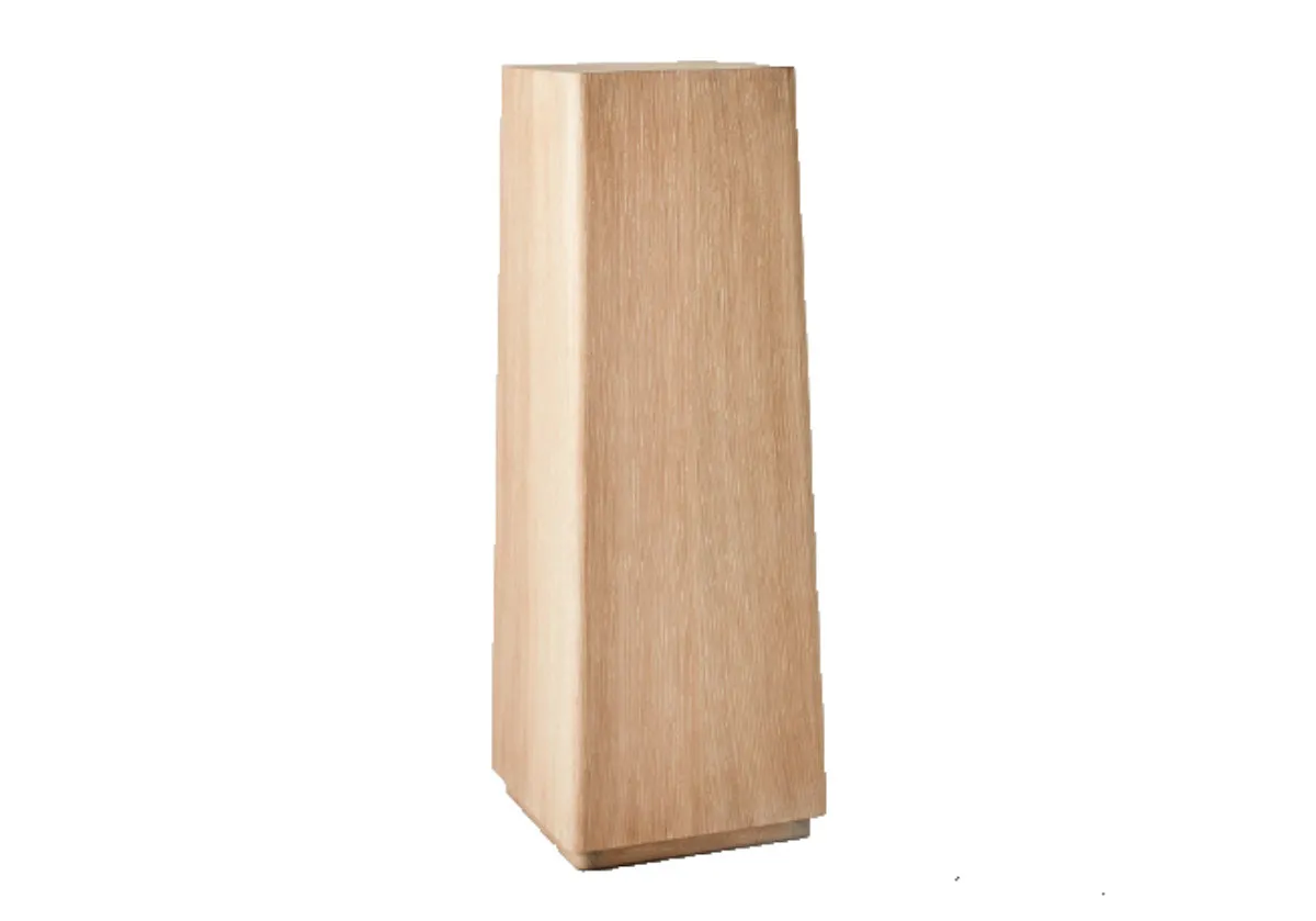TRISTAN PEDESTAL