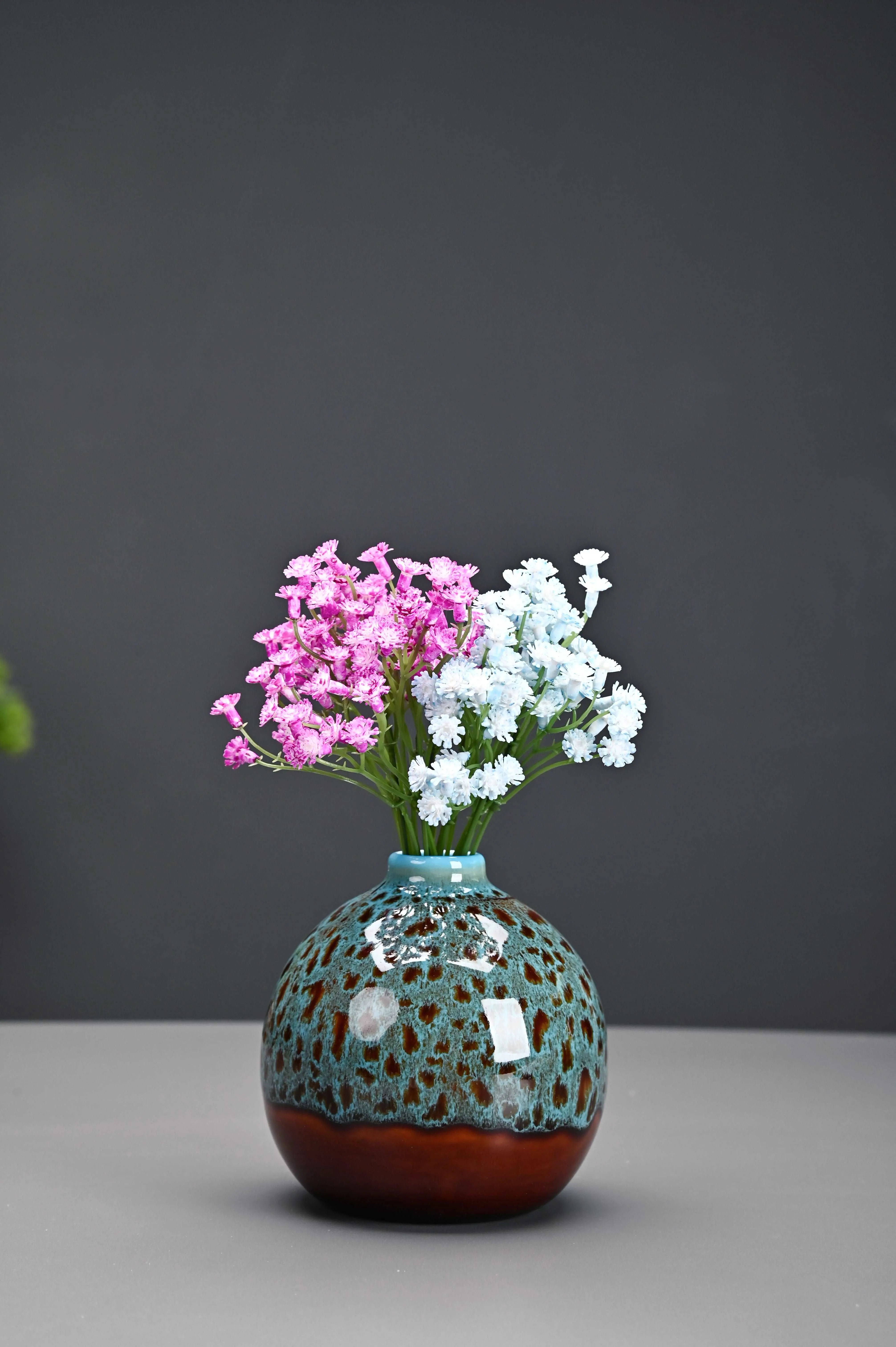 Warmth and Comfort in Every Detail: Handcrafted Ceramic Vase ( Set of 3 )